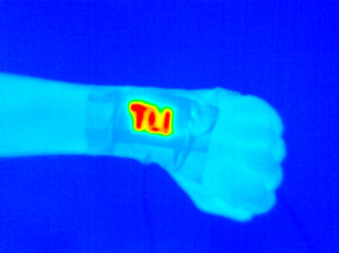Electric wristband heater offers constant portable warmth